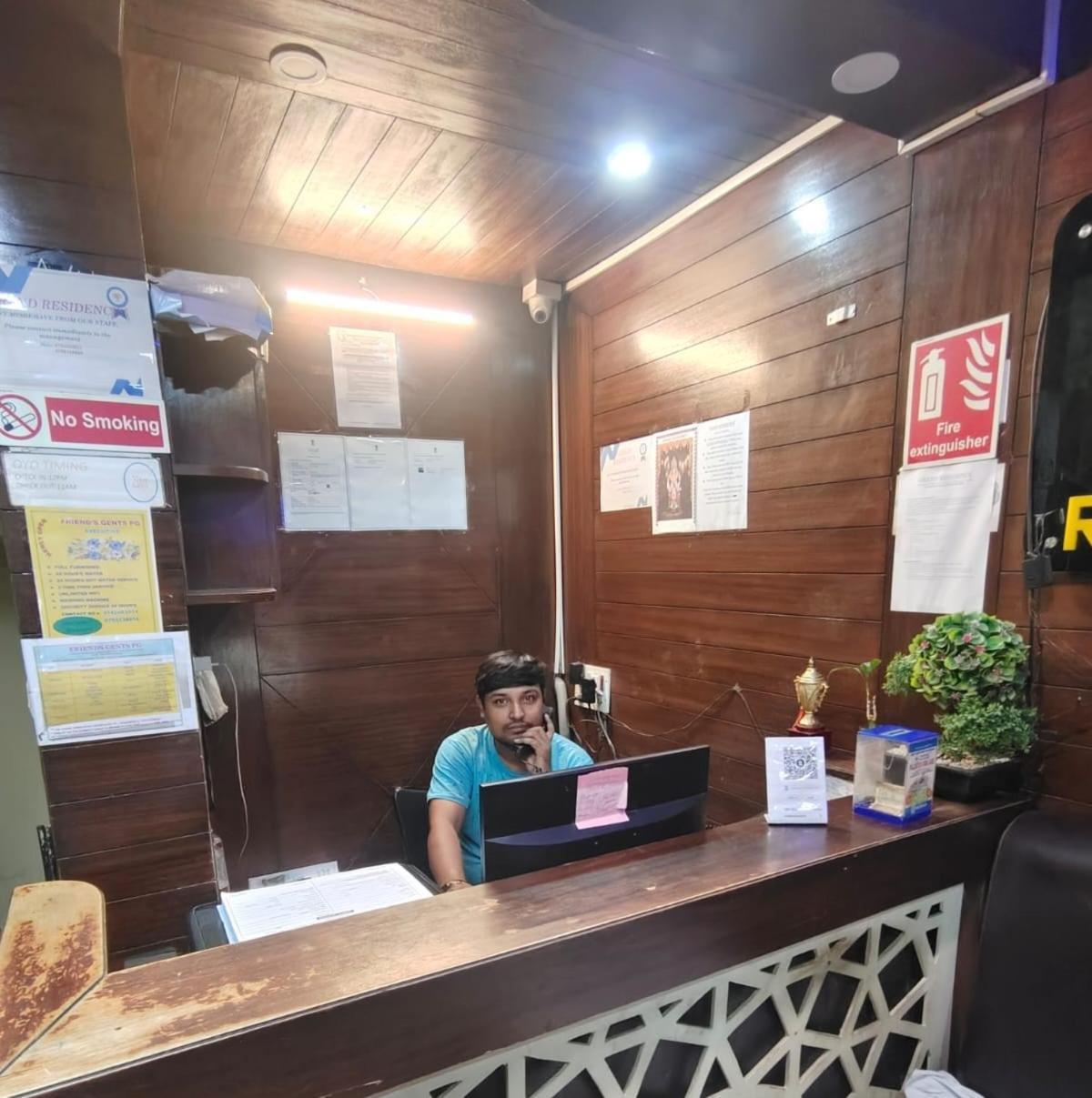 Grand Residency Hostel บังกาลอร์ ภายนอก รูปภาพ